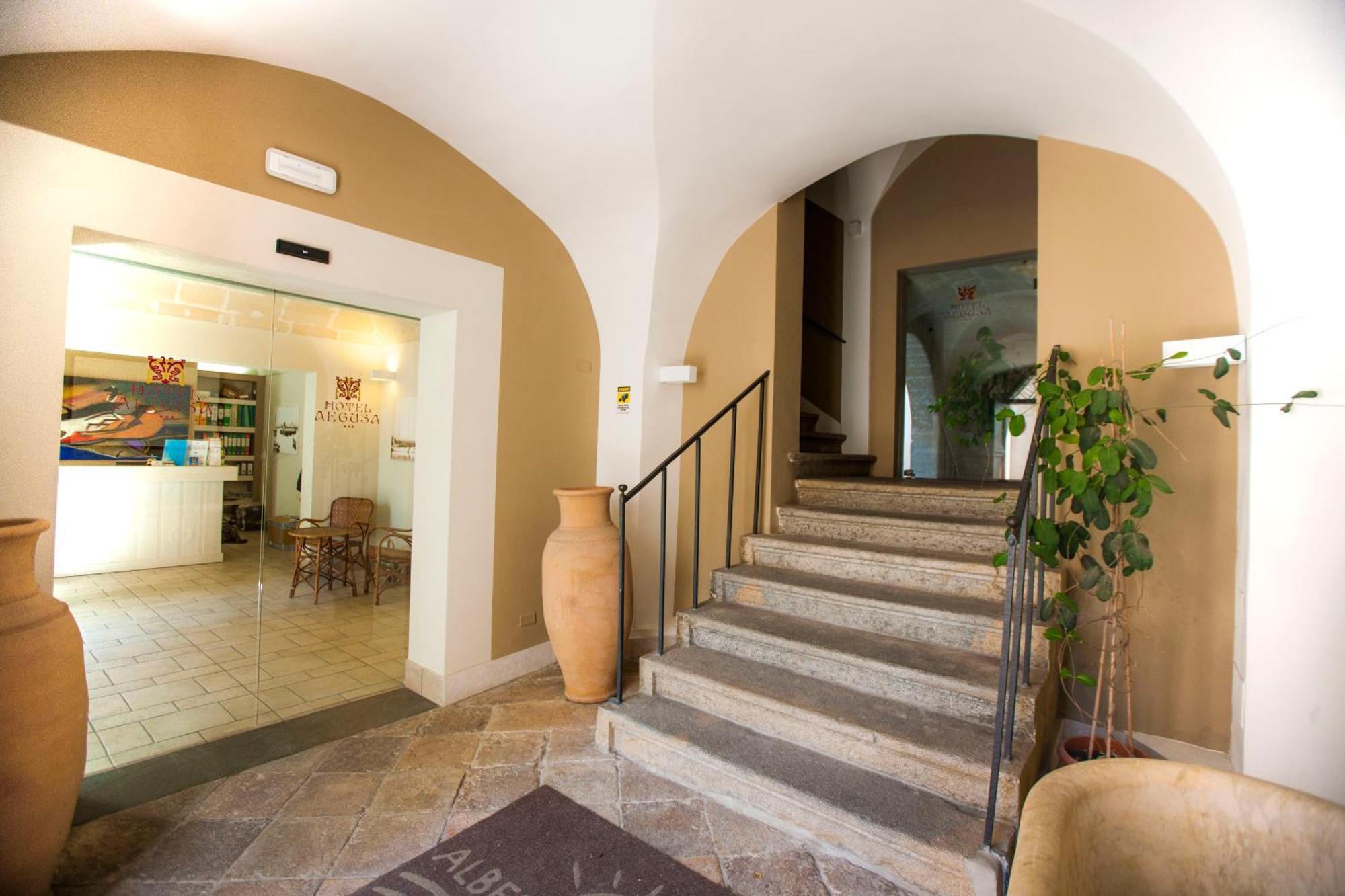Aegusa Hotel Favignana Exterior photo