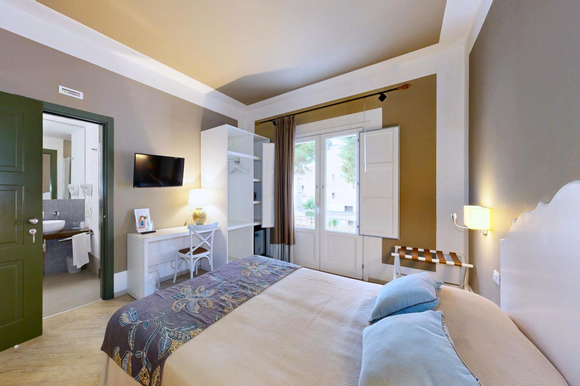 Aegusa Hotel Favignana Exterior photo